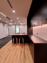 Great Eastern Centre (D1), Office #577835471